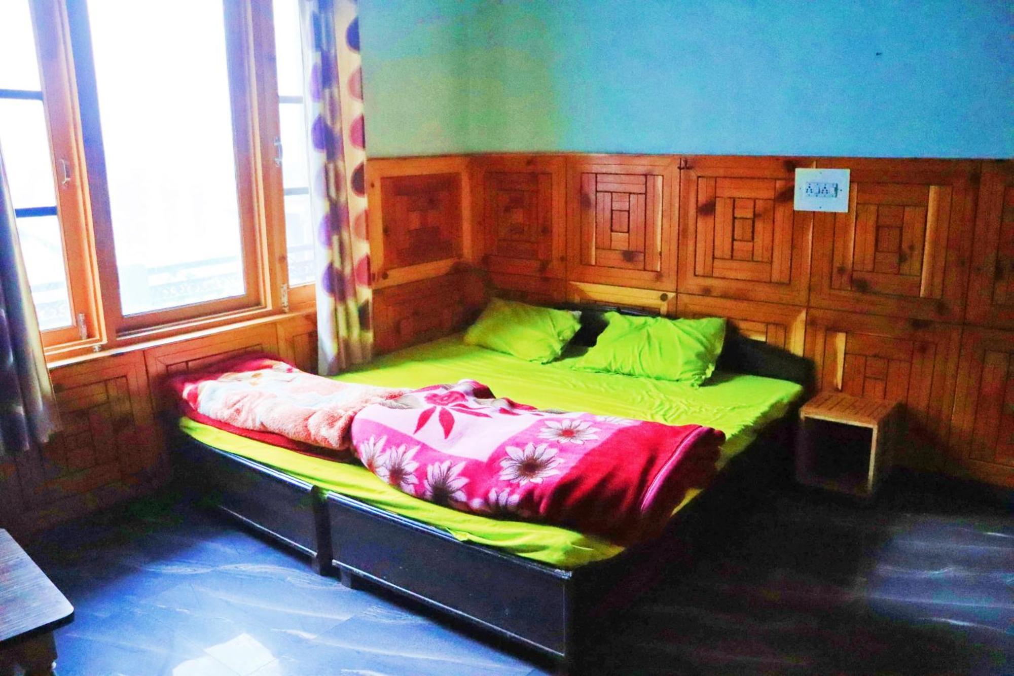 Chalo Chhalal Hotel & Cafe كاسول المظهر الخارجي الصورة