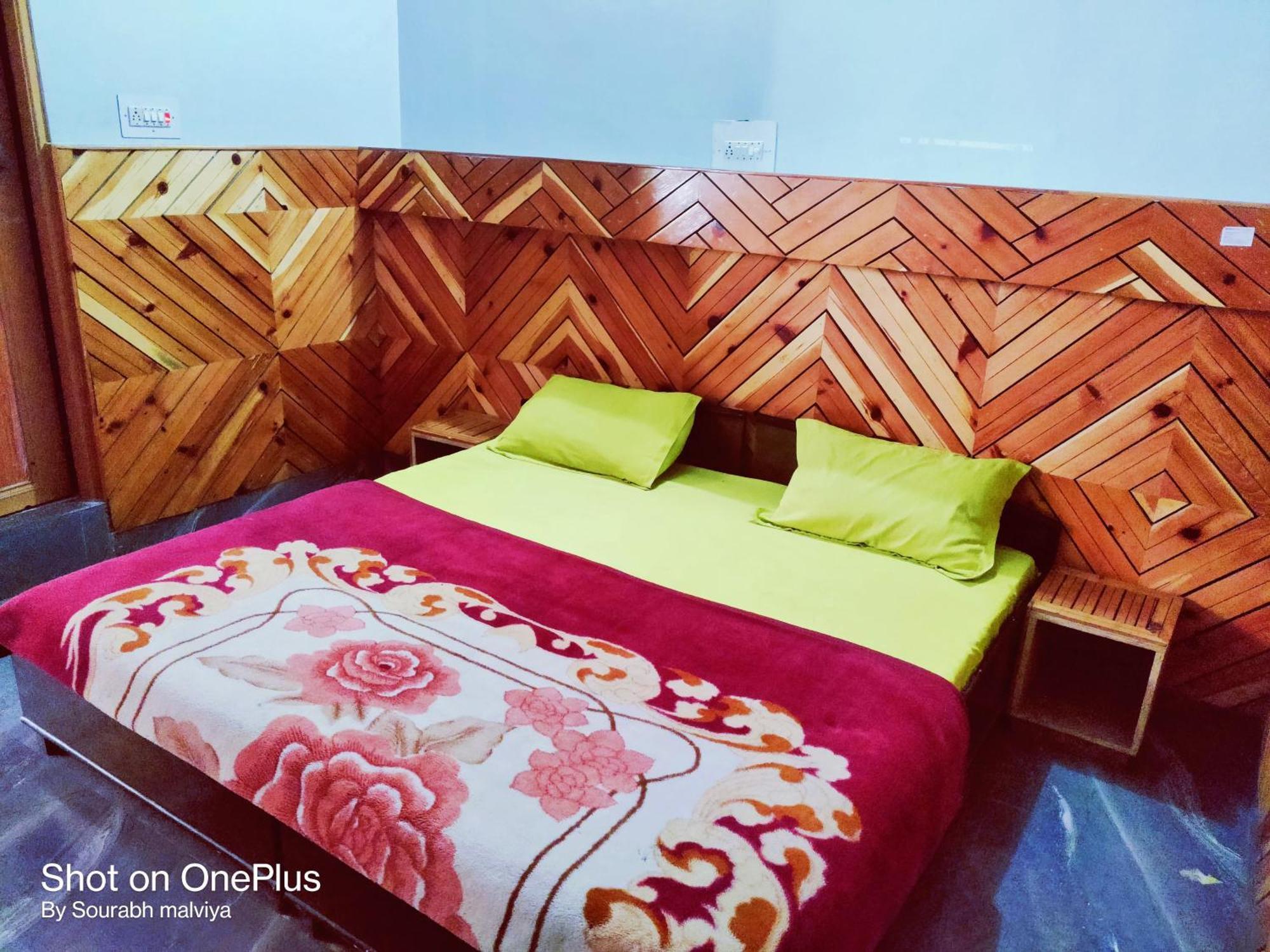 Chalo Chhalal Hotel & Cafe كاسول المظهر الخارجي الصورة