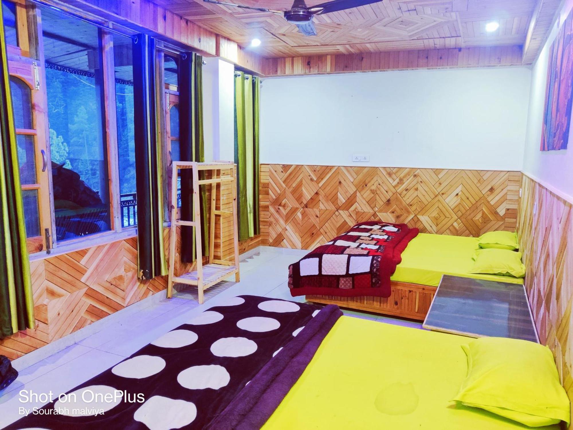 Chalo Chhalal Hotel & Cafe كاسول المظهر الخارجي الصورة