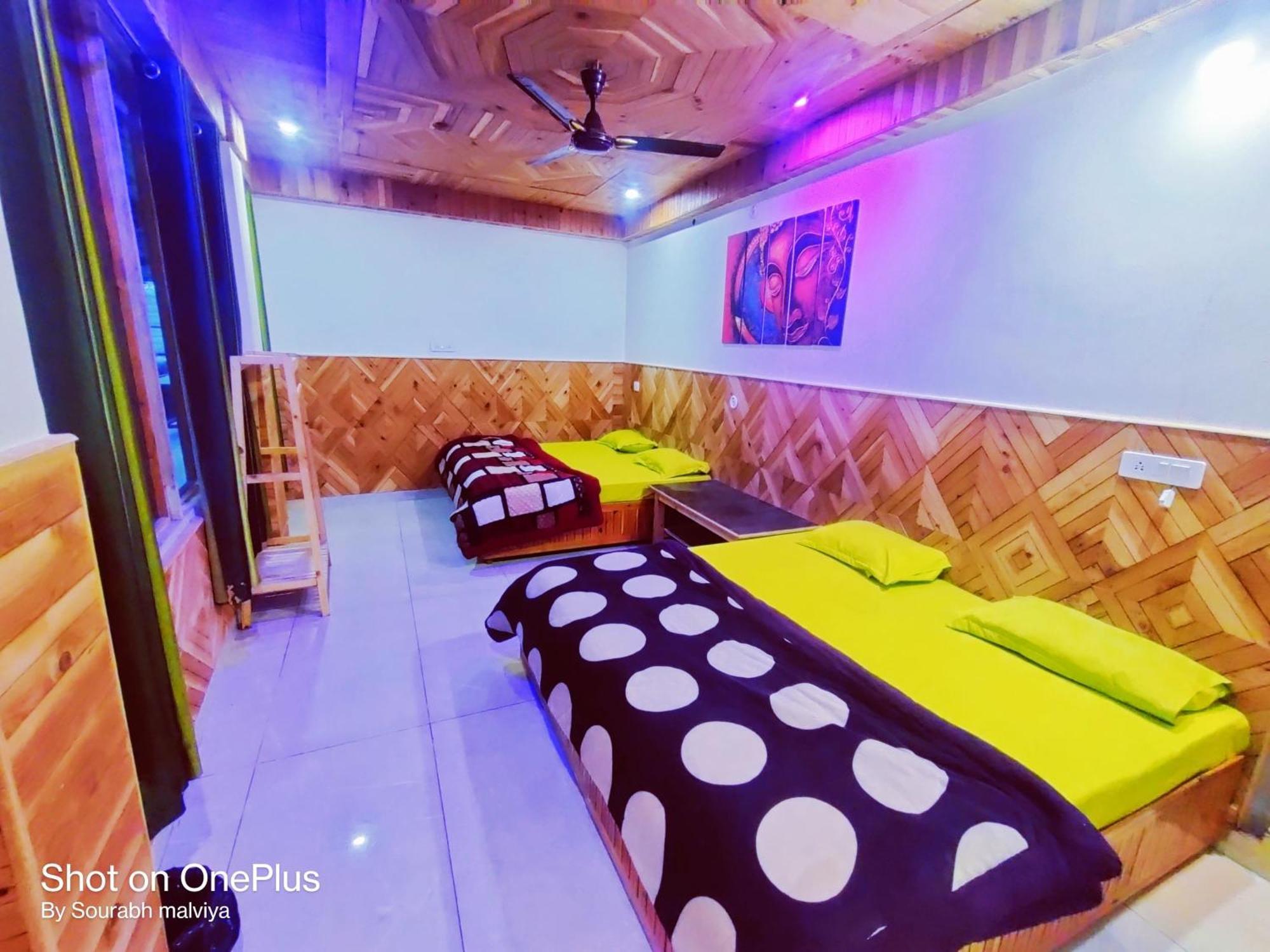 Chalo Chhalal Hotel & Cafe كاسول المظهر الخارجي الصورة