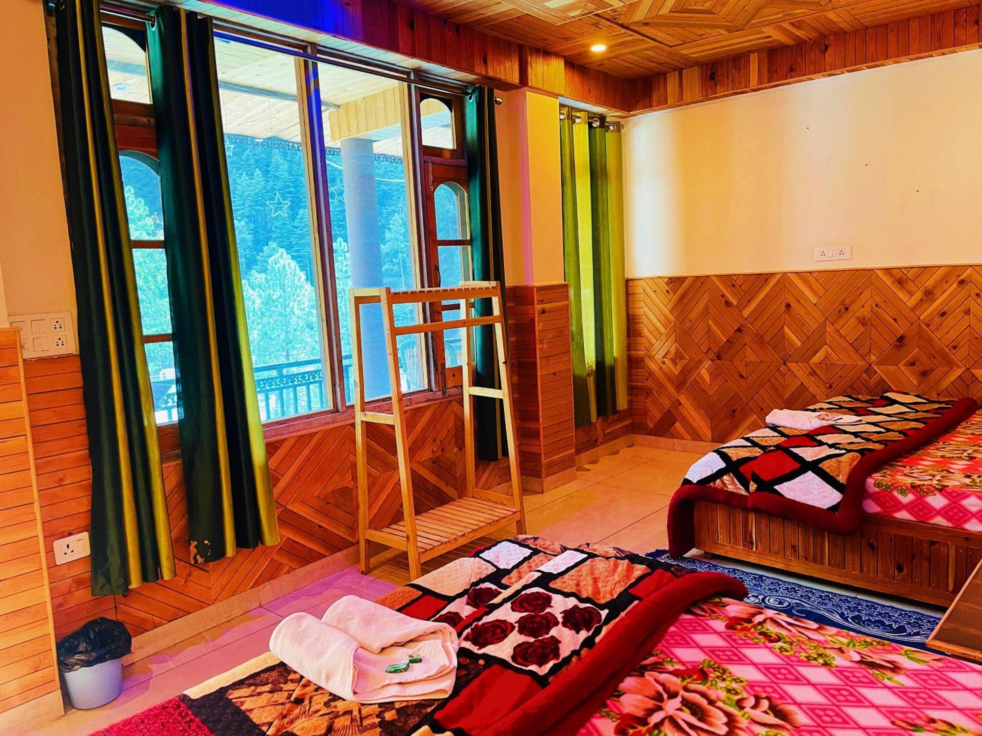 Chalo Chhalal Hotel & Cafe كاسول المظهر الخارجي الصورة