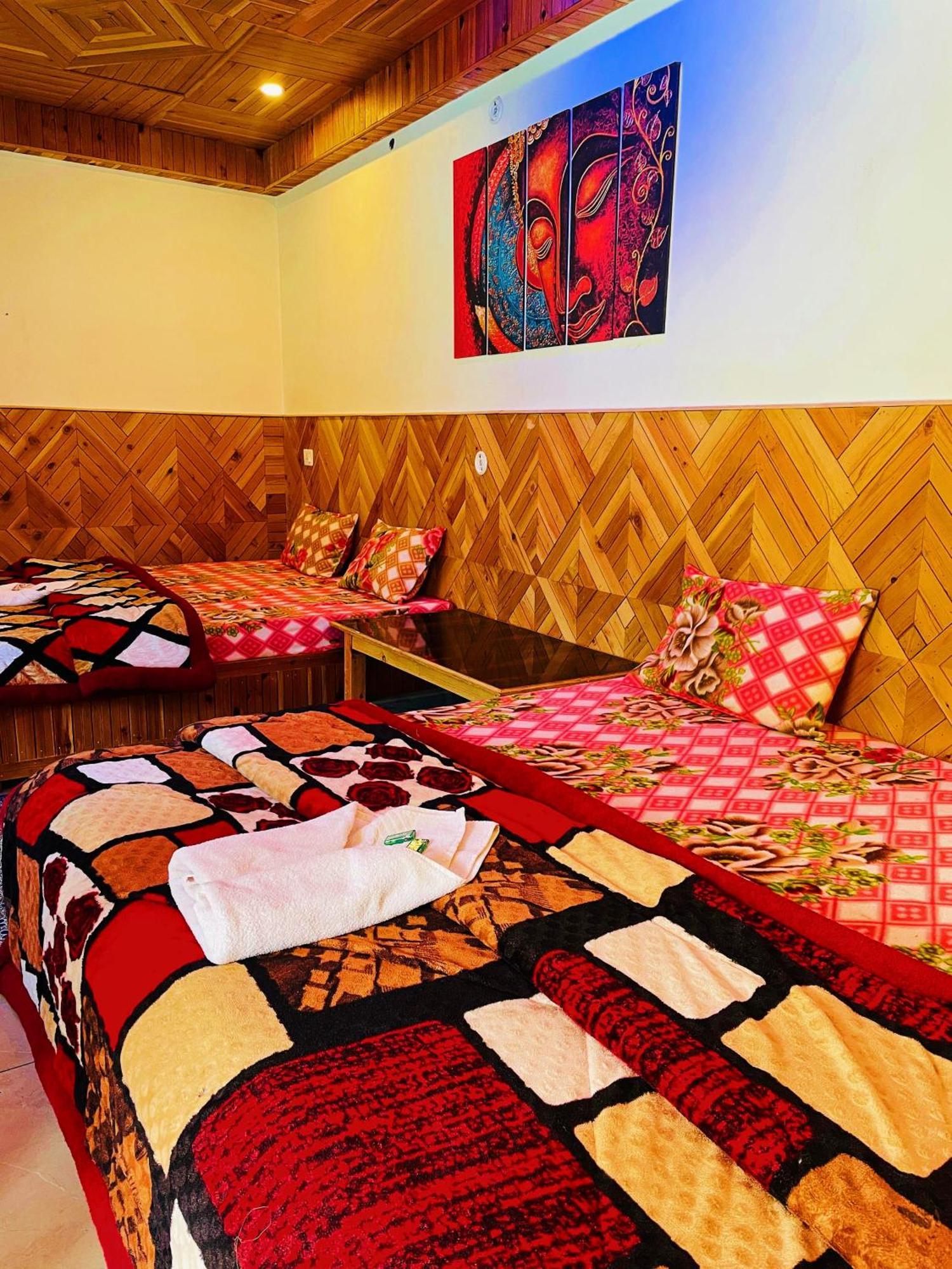 Chalo Chhalal Hotel & Cafe كاسول المظهر الخارجي الصورة