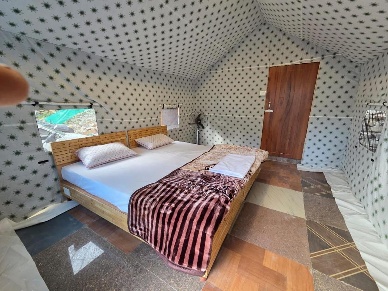 Chalo Chhalal Hotel & Cafe كاسول المظهر الخارجي الصورة